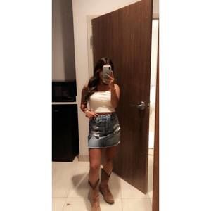 Meet your Posher, Brenda rayann